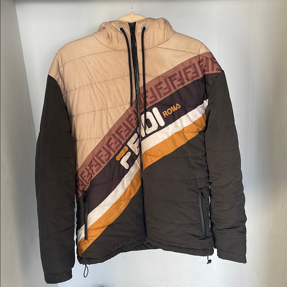 Fendi Cream and Black Puffer Jacket with Quilted Design